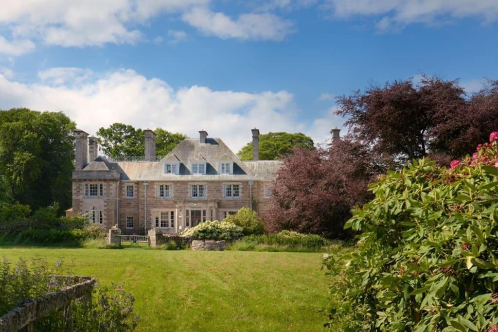 Idyllic 12 Bedroom Country Home Forres Exterior foto